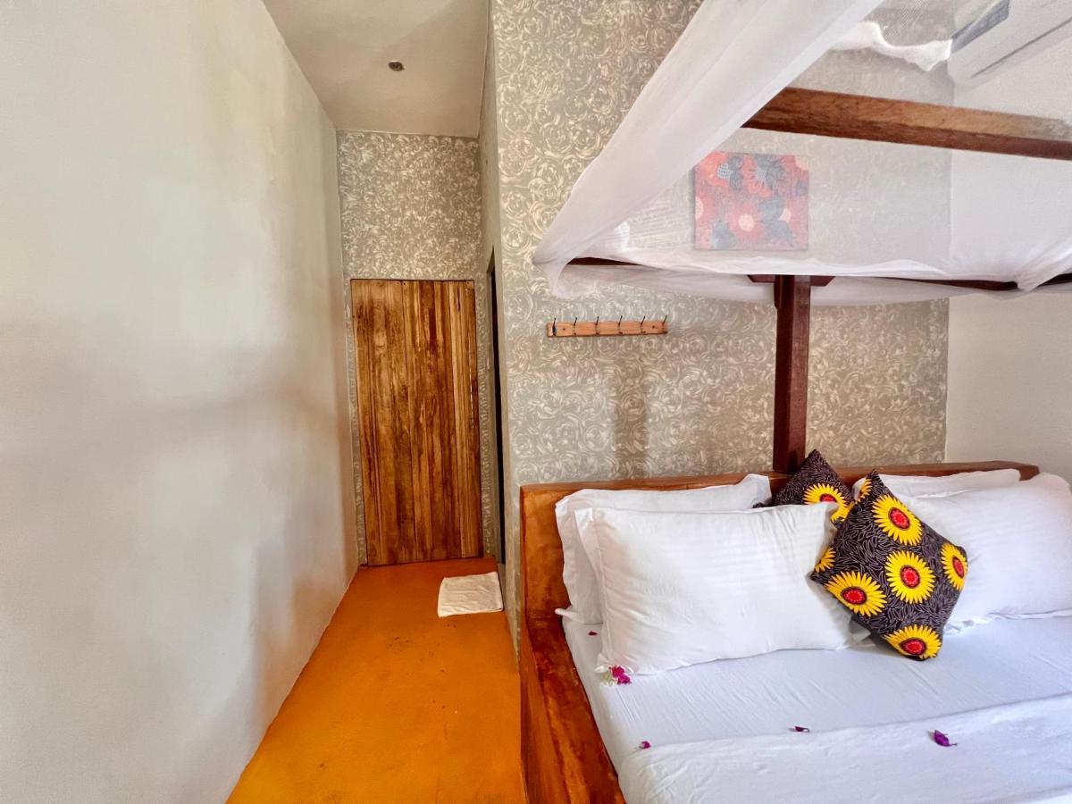 잠비아니 Barabara House B&B 외부 사진
