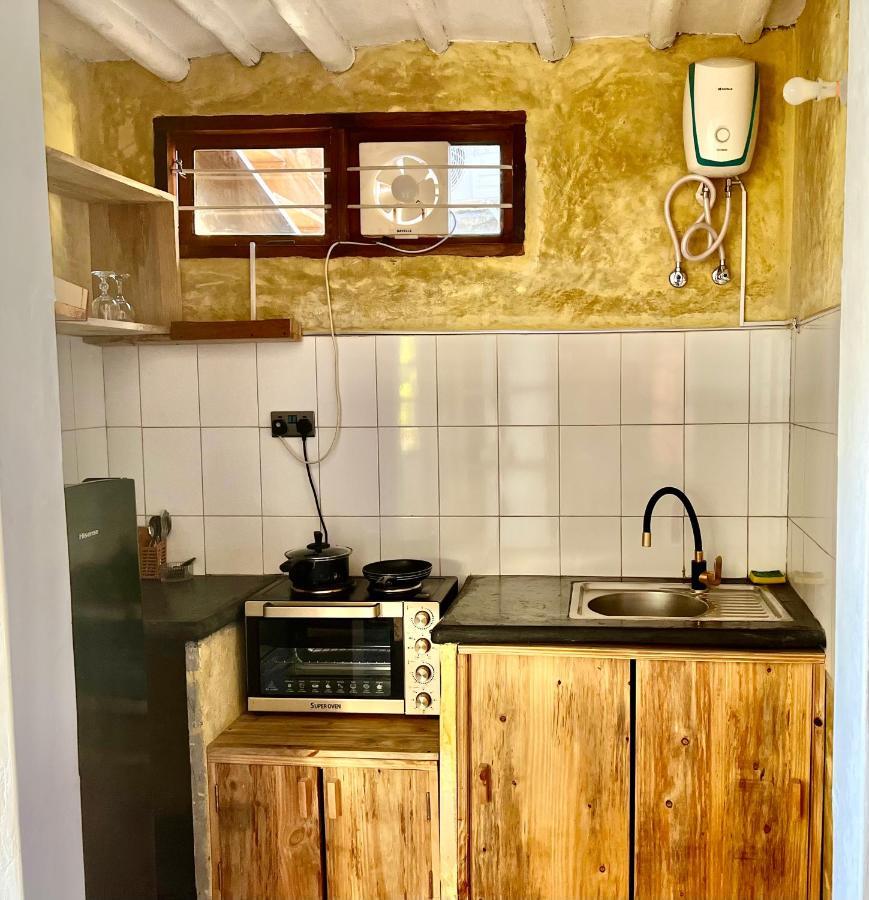 잠비아니 Barabara House B&B 외부 사진